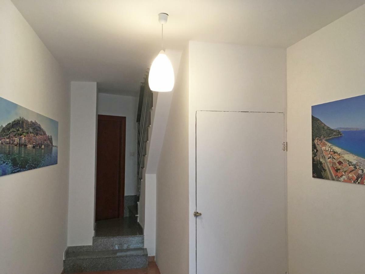 Scilla Casa Gp Apartment Luaran gambar